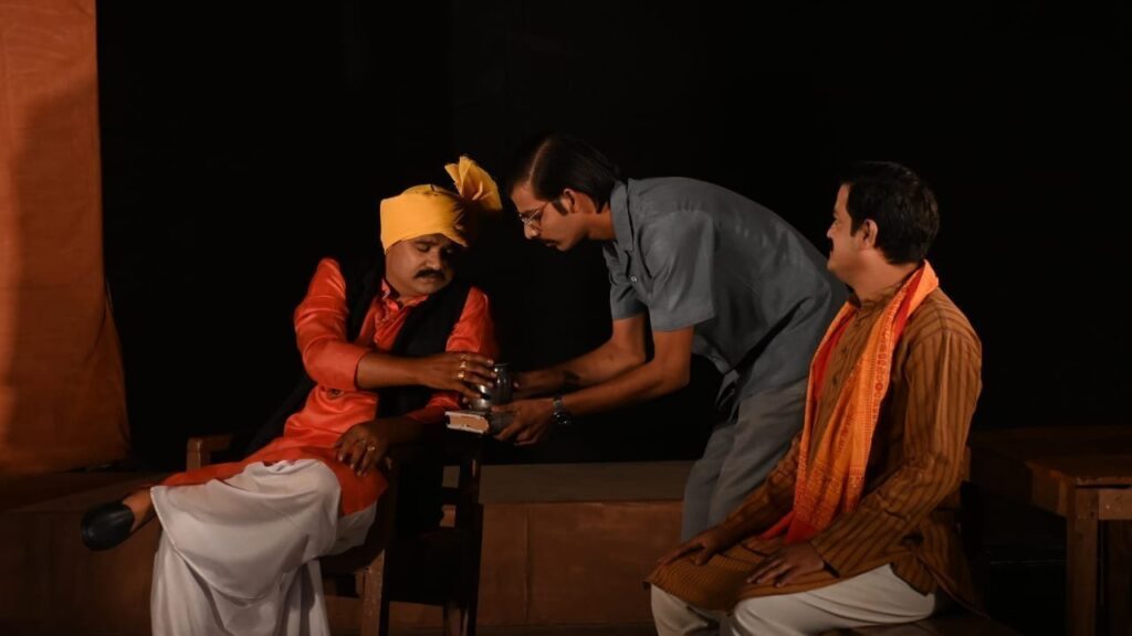 Jaat hi poocho sadho ki