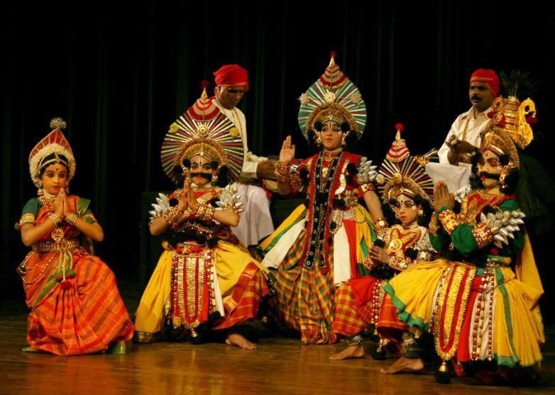 समकालीन रंगमंच : एक पुनर्विचार 7 1576445924 yakshagana folk dance and theatre