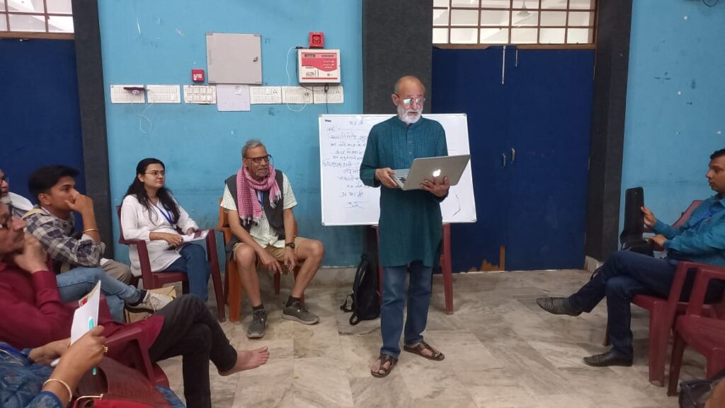 इप्टा के 15 वें राष्ट्रीय सम्मेलन में विभिन्न विषयों पर कार्यशालाएँ : एक : वैज्ञानिक मिजाज़ : साक्षी शर्मा 2 WhatsApp Image 2023 03 31 at 4.49.27 PM