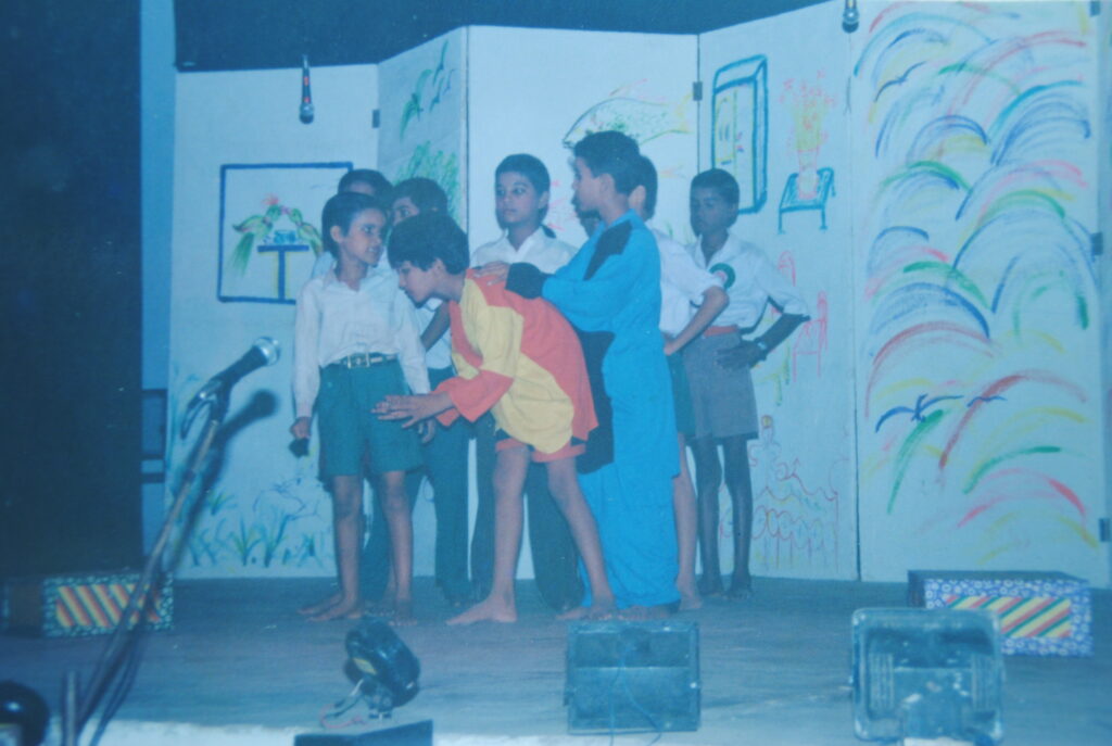 बच्चों की गतिविधियाँ और इप्टा रायगढ़ 8 14 workshop1996