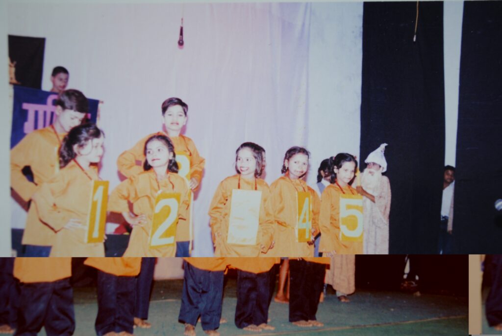 बच्चों की गतिविधियाँ और इप्टा रायगढ़ 12 40 ganit desh 2001 workshop
