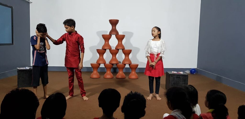 बच्चों की गतिविधियाँ और इप्टा रायगढ़ 48 Bade bhai sahab show 31July2019