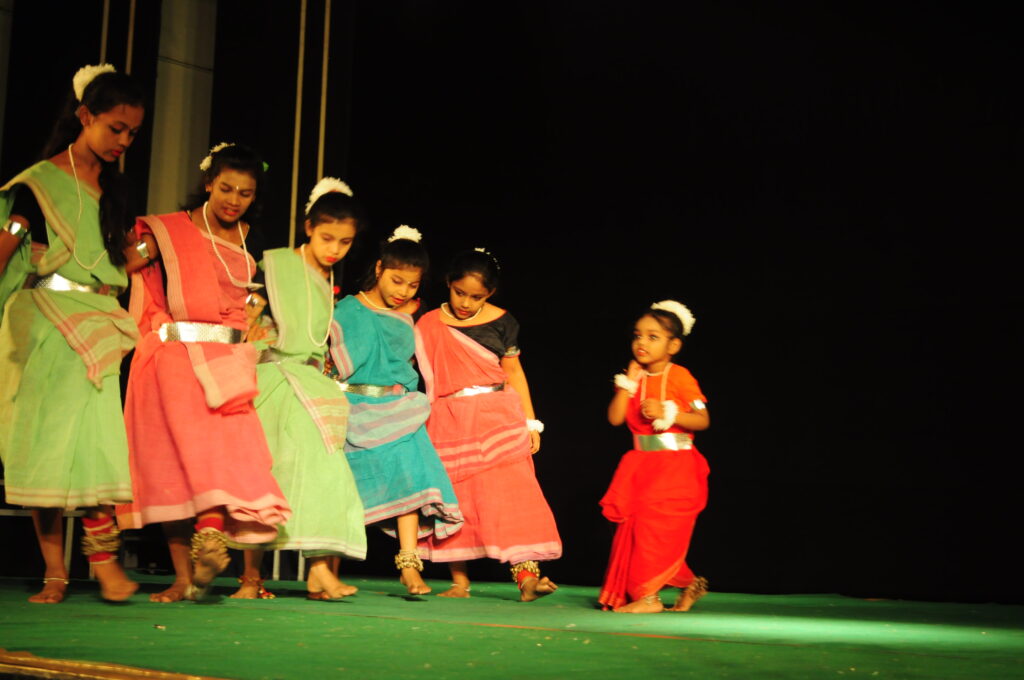 बच्चों की गतिविधियाँ और इप्टा रायगढ़ 45 DSC 0409