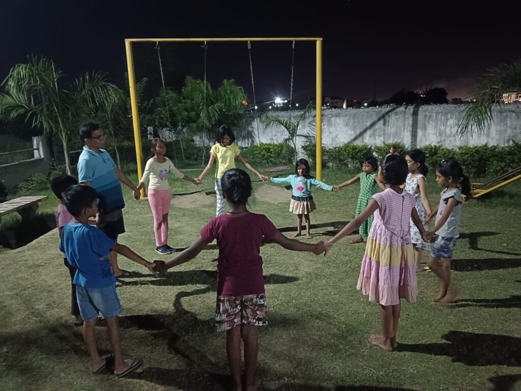 बच्चों की गतिविधियाँ और इप्टा रायगढ़ 53 WhatsApp Image 2023 05 05 at 5.18.25 PM