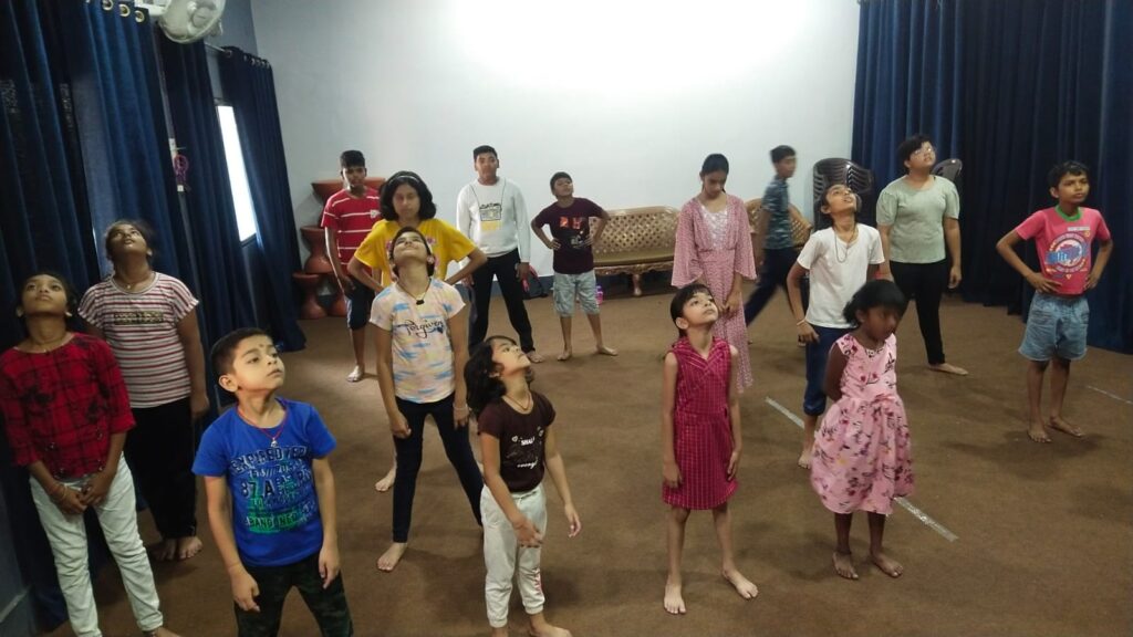 अवसर और स्पेस मिले तो बच्चों में भरपूर संभावनाएँ हैं : अपर्णा 2 WhatsApp Image 2023 05 05 at 9.44.24 AM