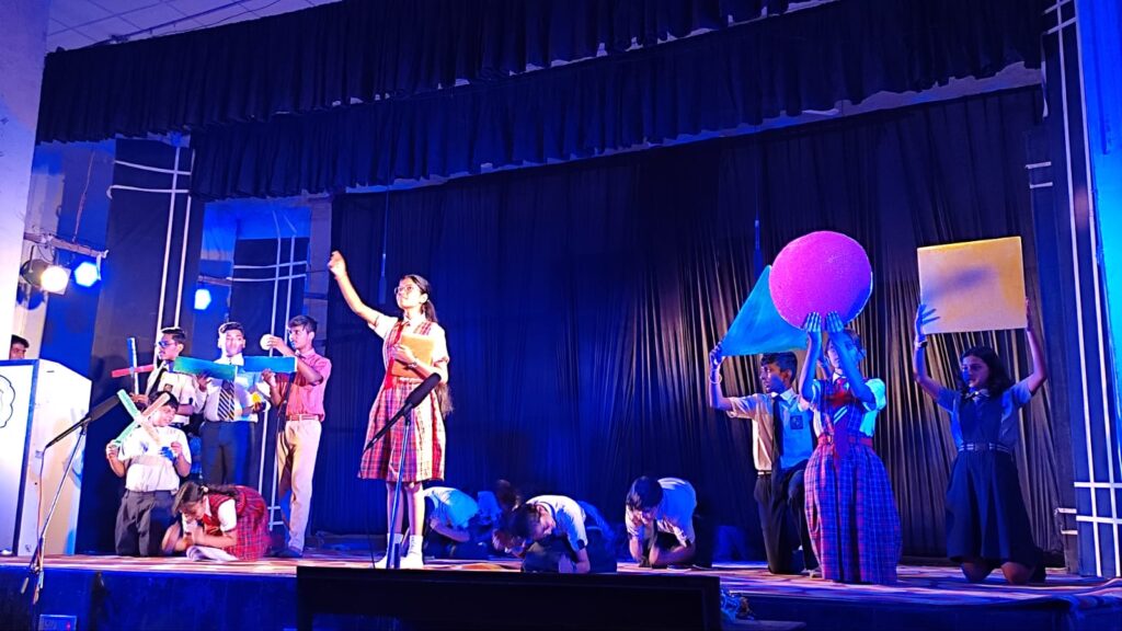 अवसर और स्पेस मिले तो बच्चों में भरपूर संभावनाएँ हैं : अपर्णा 19 WhatsApp Image 2023 05 26 at 8.24.13 AM