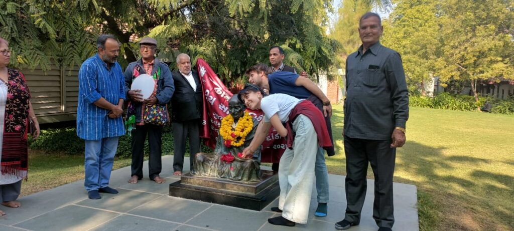 गुजरात में 'ढाई आखर प्रेम' यात्रा का साबरमती पड़ाव 4 1 Sabarmati Ashram