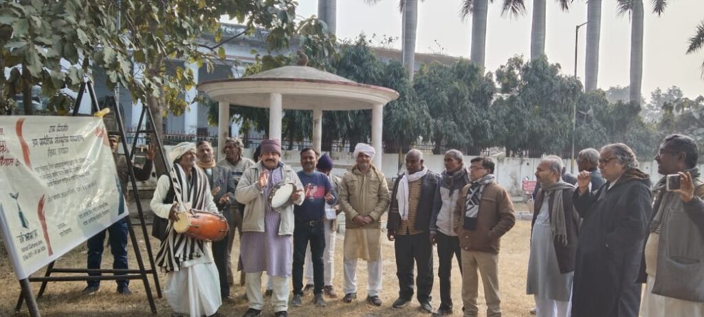 उत्तर प्रदेश की 'ढाई आखर प्रेम' एक दिवसीय यात्राओं का समापन मथुरा में 8 WhatsApp Image 2024 02 02 at 16.25.11