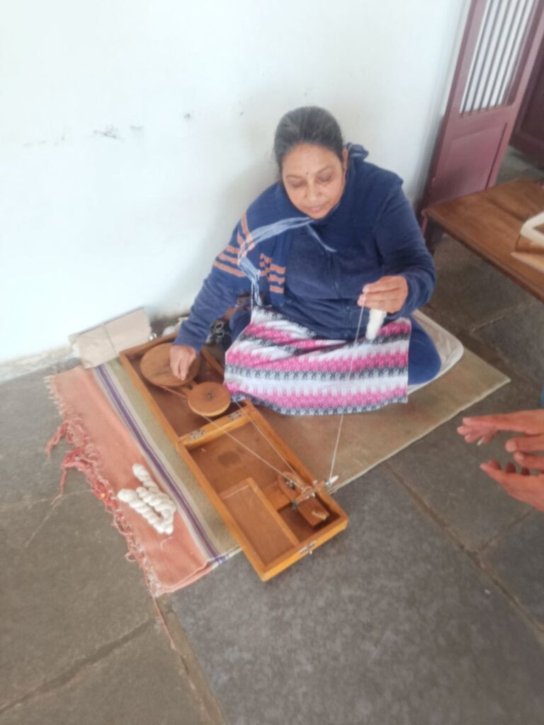 गुजरात में 'ढाई आखर प्रेम' यात्रा का साबरमती पड़ाव 8 photo 6102848756534851731 y 1