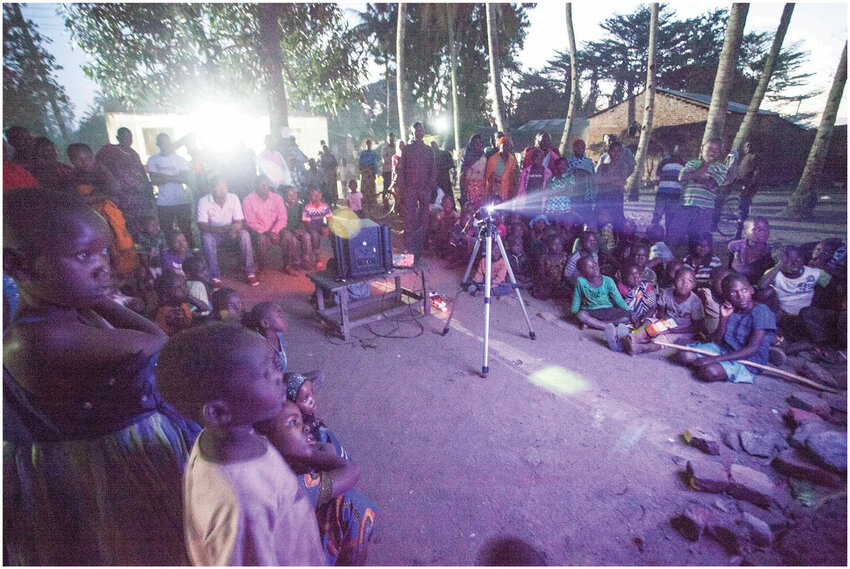 फ़िल्मों की डोर पकड़कर 1 Final Community Cinema events include screening six videos made by farmer groups from