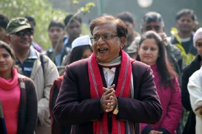 जीआर०२